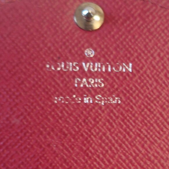 Authentic Women Louis Vuitton Sarah Fuchsia Textured Epi Leather Envelope Wallet - Picture 9 of 14